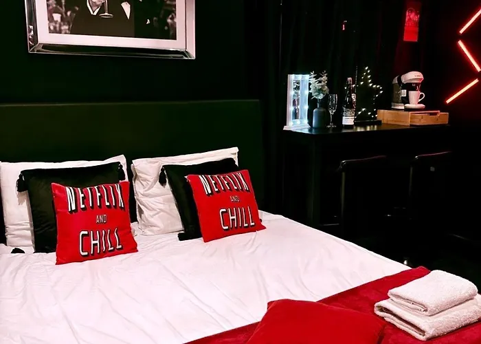 Dalikyda - Clap 'n Chill - Cinema - Loveroom * Гавр